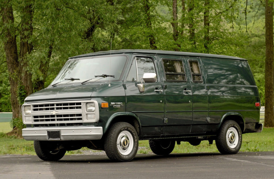 Замена аккумулятора Chevrolet Van