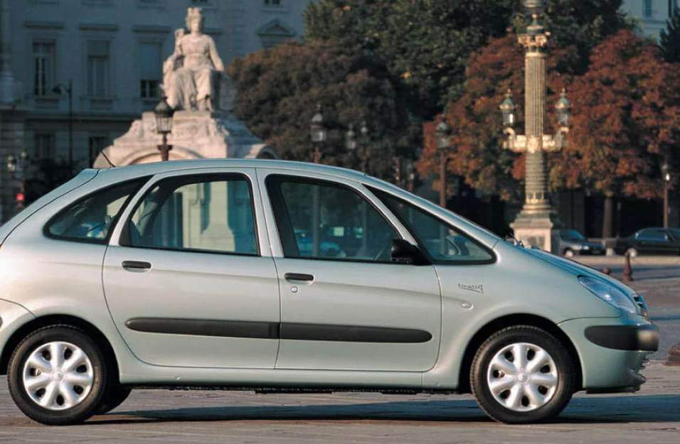 Замена аккумулятора Citroen Xsara-Picasso