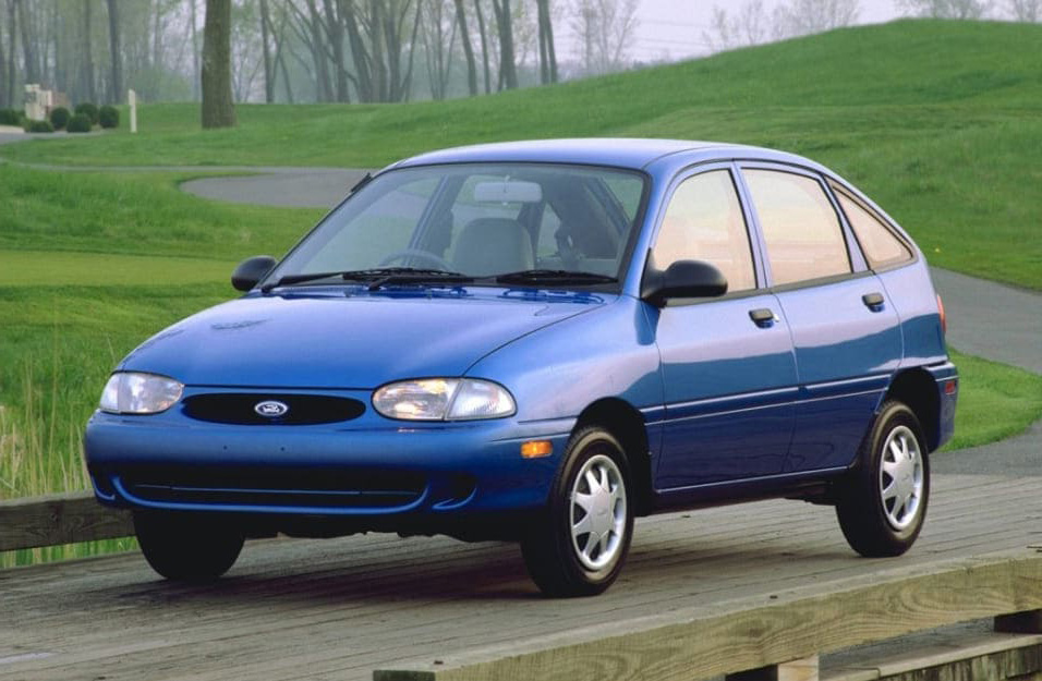 Замена аккумулятора Kia Avella