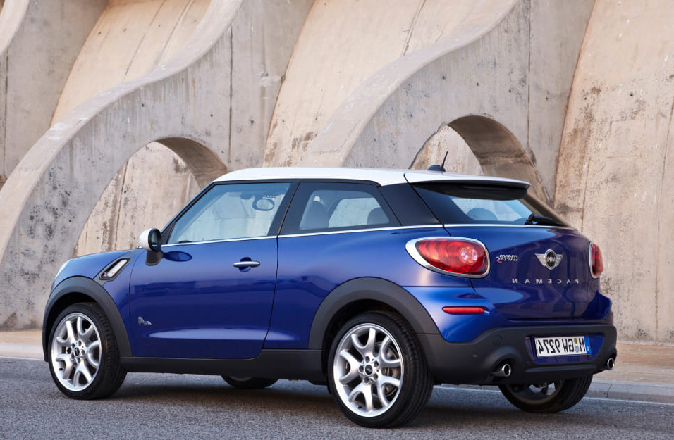 Замена аккумулятора MINI Paceman